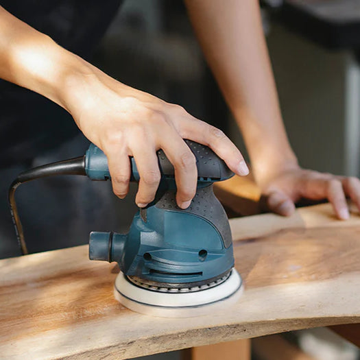 How to use an electric sander