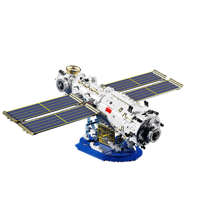 Space Station Core Cabin Assembling Small Particles Building Blocks